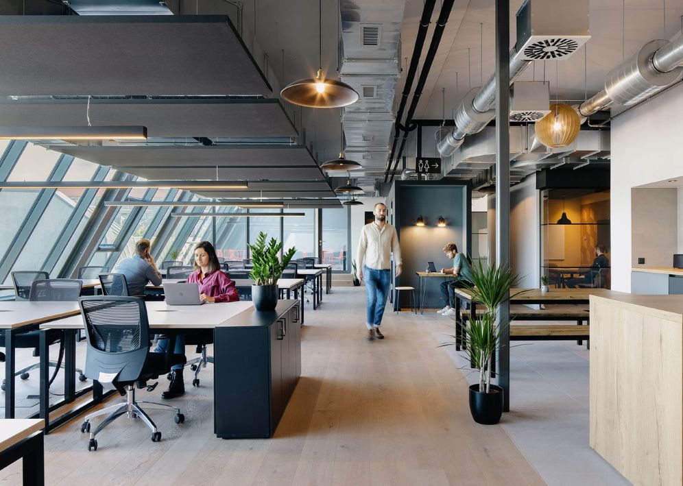 IT Office for Rent on Noida Expressway